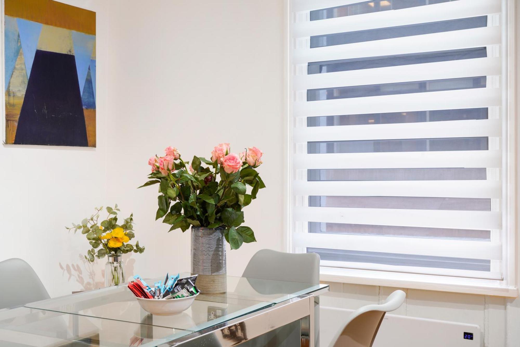 Apt 1, Soho Apartments 1St Floor By Indigo Flats Londra Dış mekan fotoğraf
